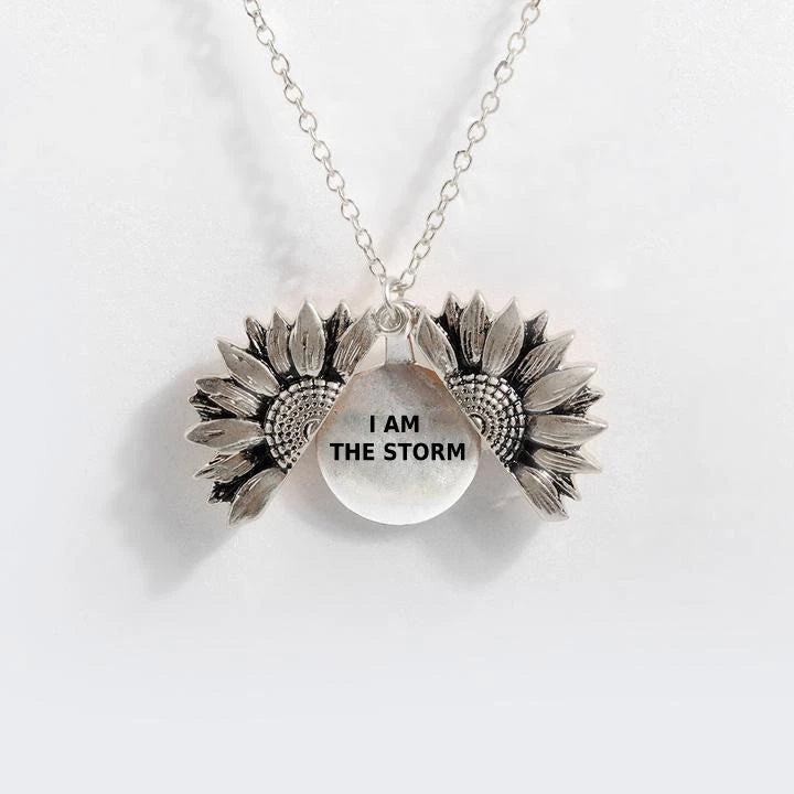 Collar con letras de doble capa de girasol